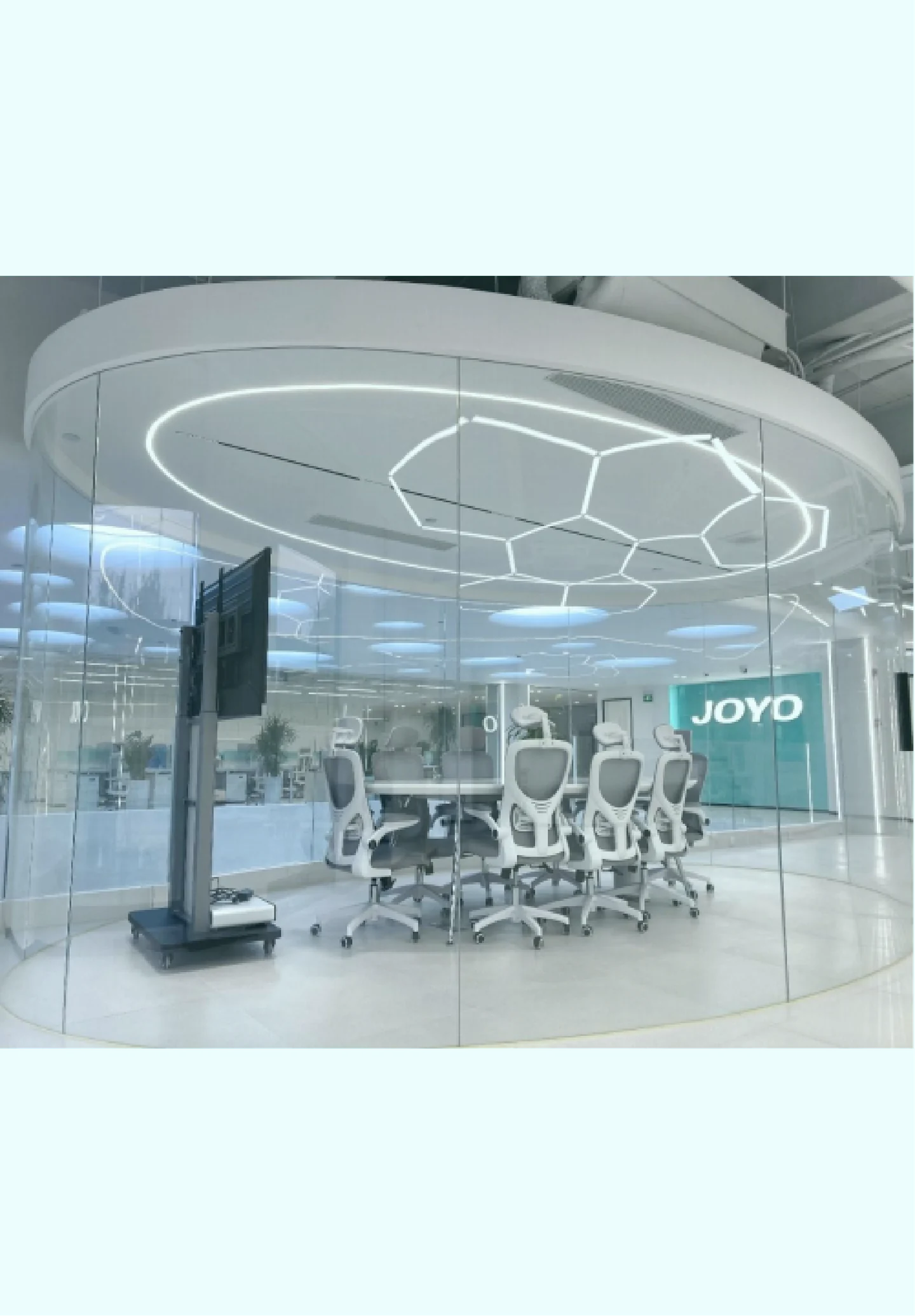 חדר ישיבות של JOYO